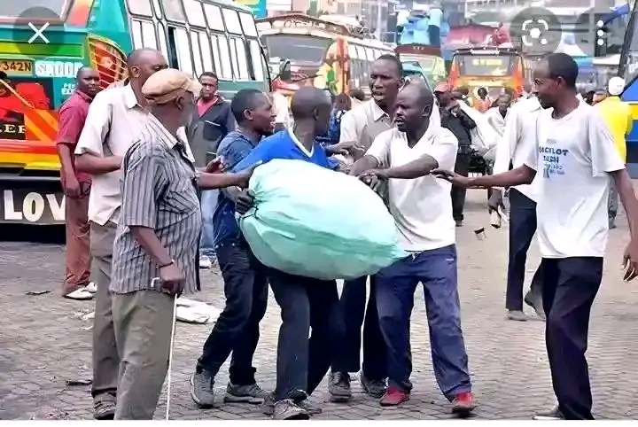 TRAVELLING IN THE CITY